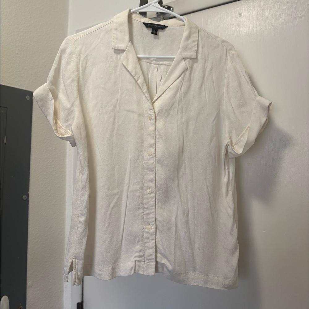 Banana Republic button down blouse